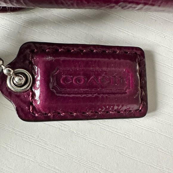 Coach Patent Leather large flap wallet wristlet - Picture 12 of 17